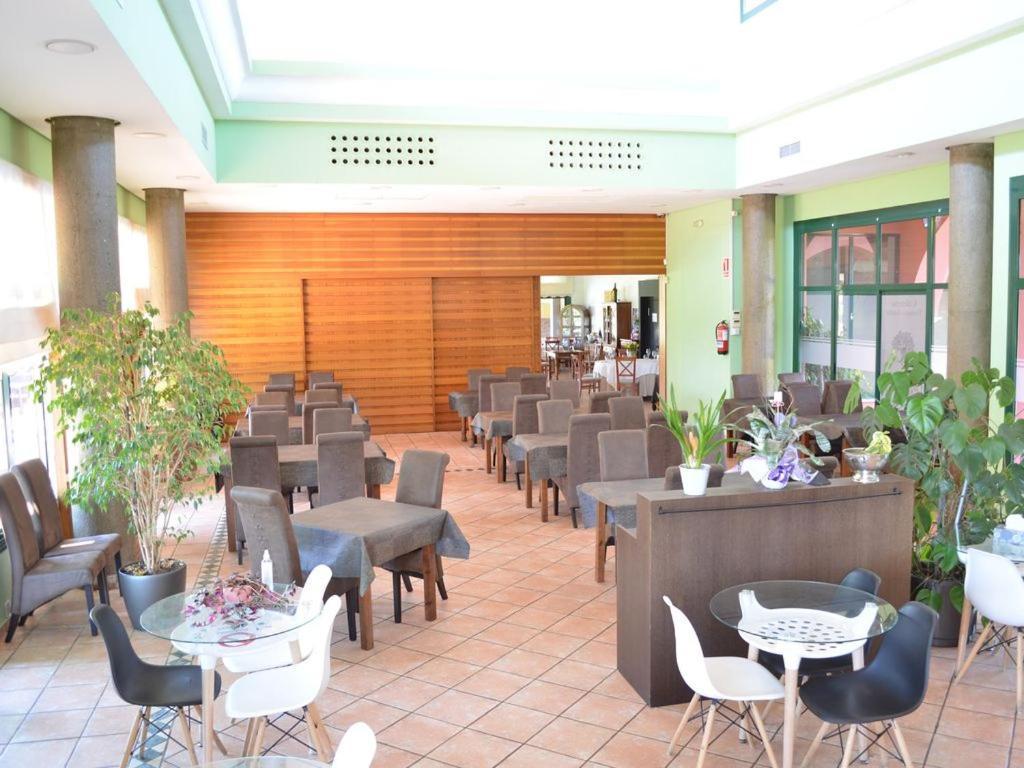 Espectacular Chalet Adosado Para Vacaciones En Panoramica Golf Sant Jordi Extérieur photo