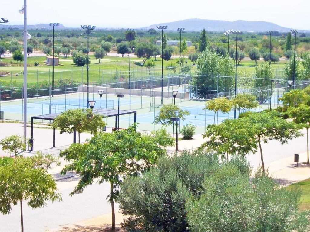 Espectacular Chalet Adosado Para Vacaciones En Panoramica Golf Sant Jordi Extérieur photo